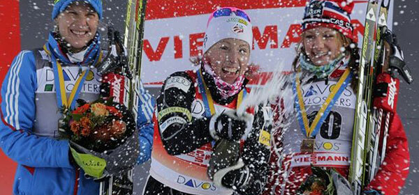  Kikkan Randall celebrates her victory with champagne at FIS Cross-country World Cup 2011